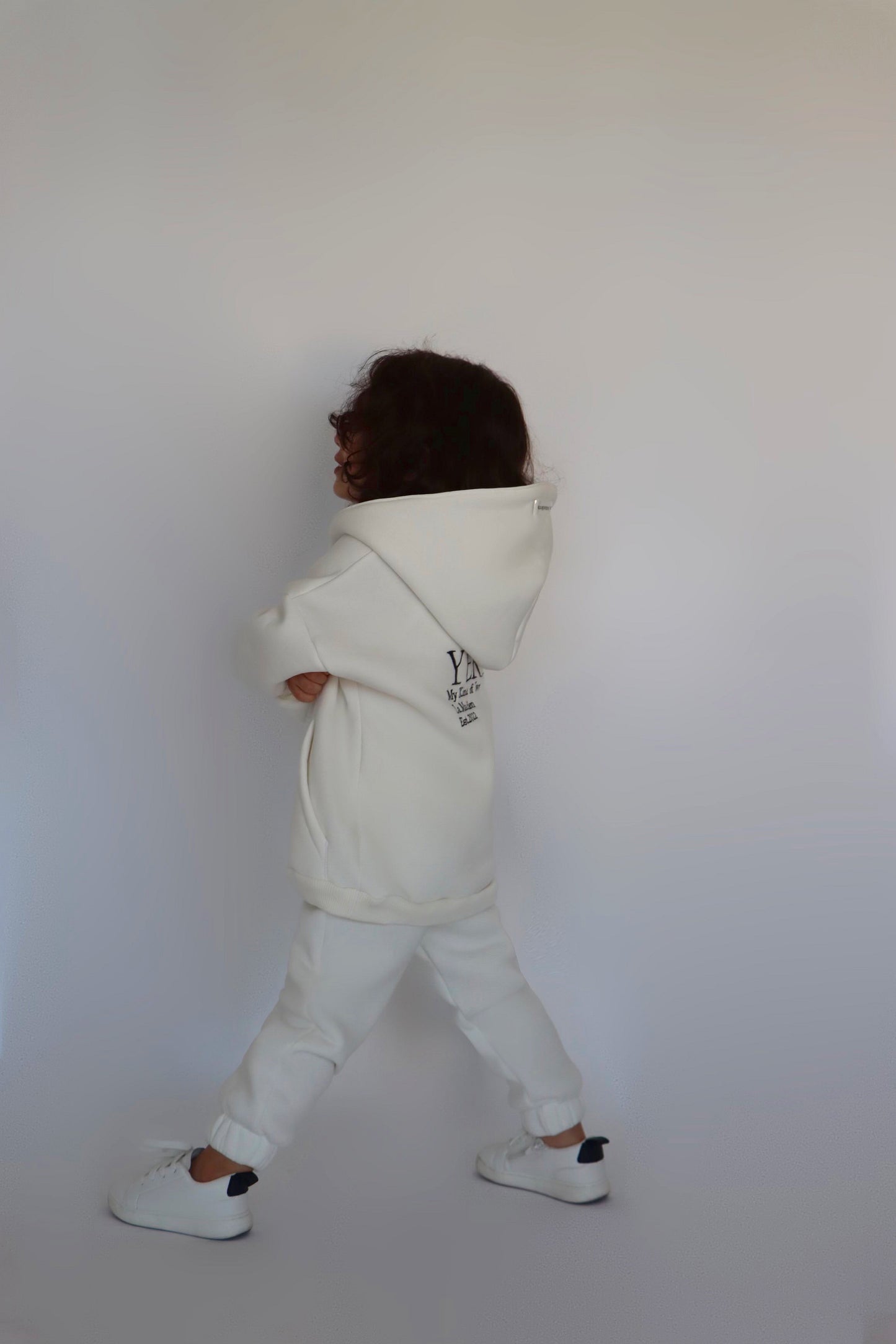 Kids "YERE1" Sweatpants- White