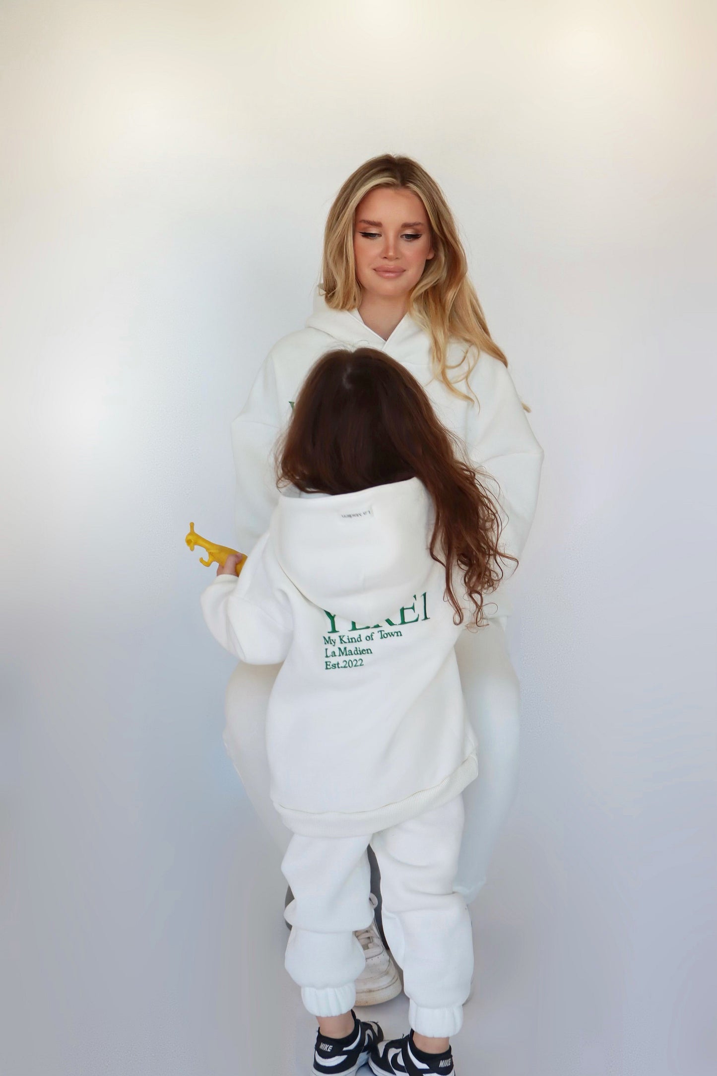 Kids "YERE1" Sweatpants - White