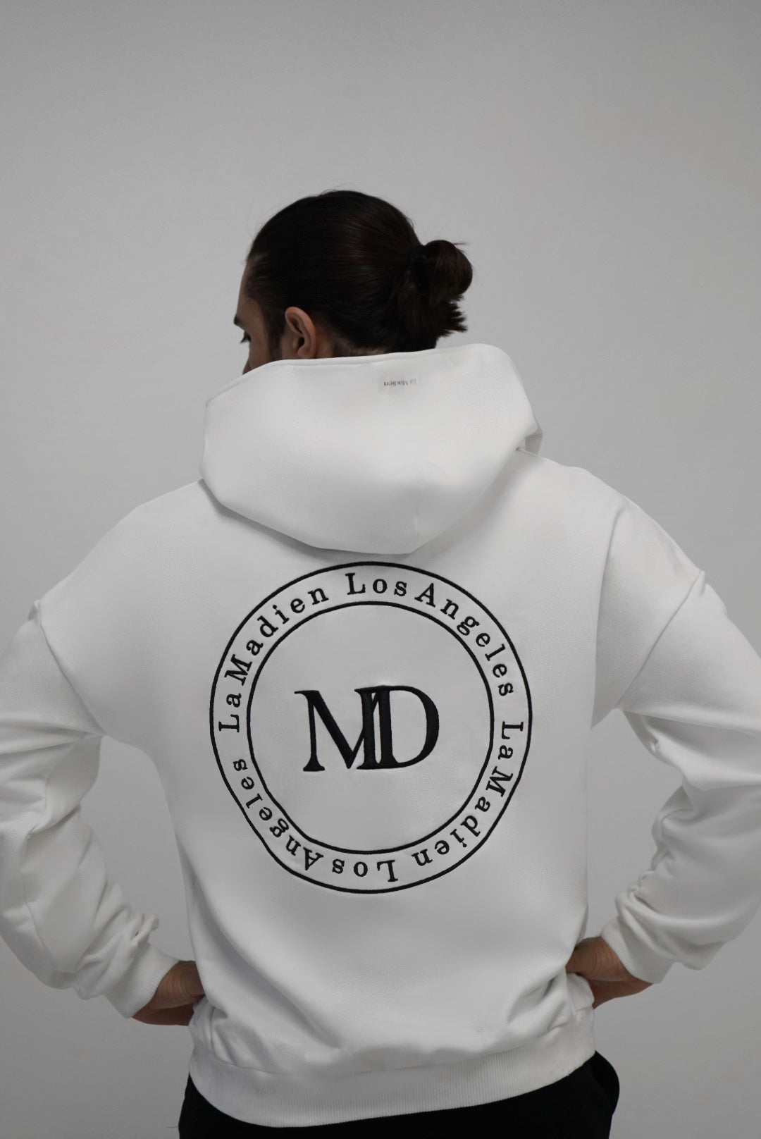 Men "TWENTY24" Hoodie - White/Black