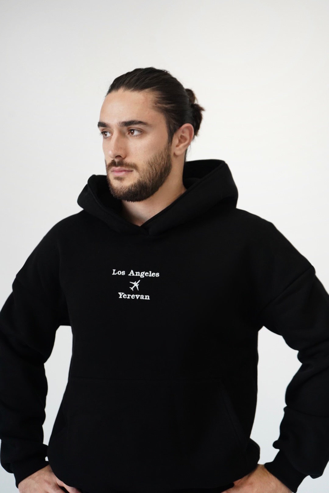 Men "LA-YVN" Hoodie Black